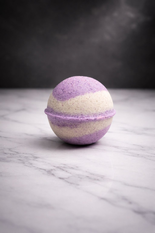 Alien Inspired - Bath Bomb